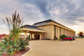 Гостиница Pear Tree Inn Cape Girardeau West  Кейп Джирардо